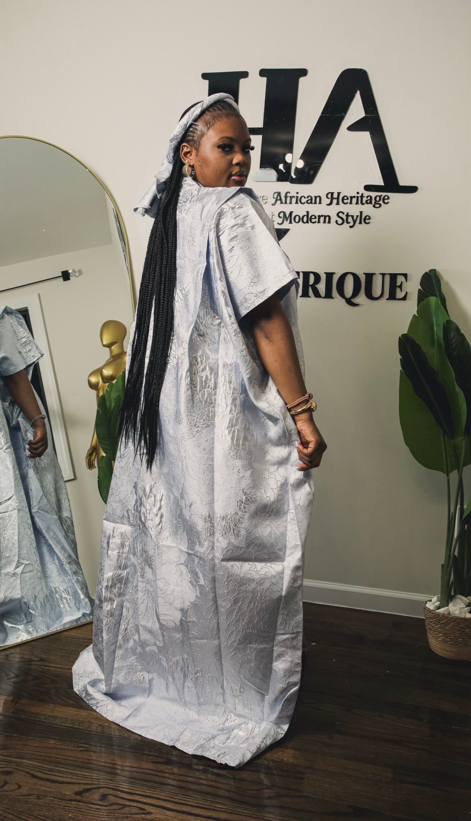 Rich Aunty Bubu In White Damask