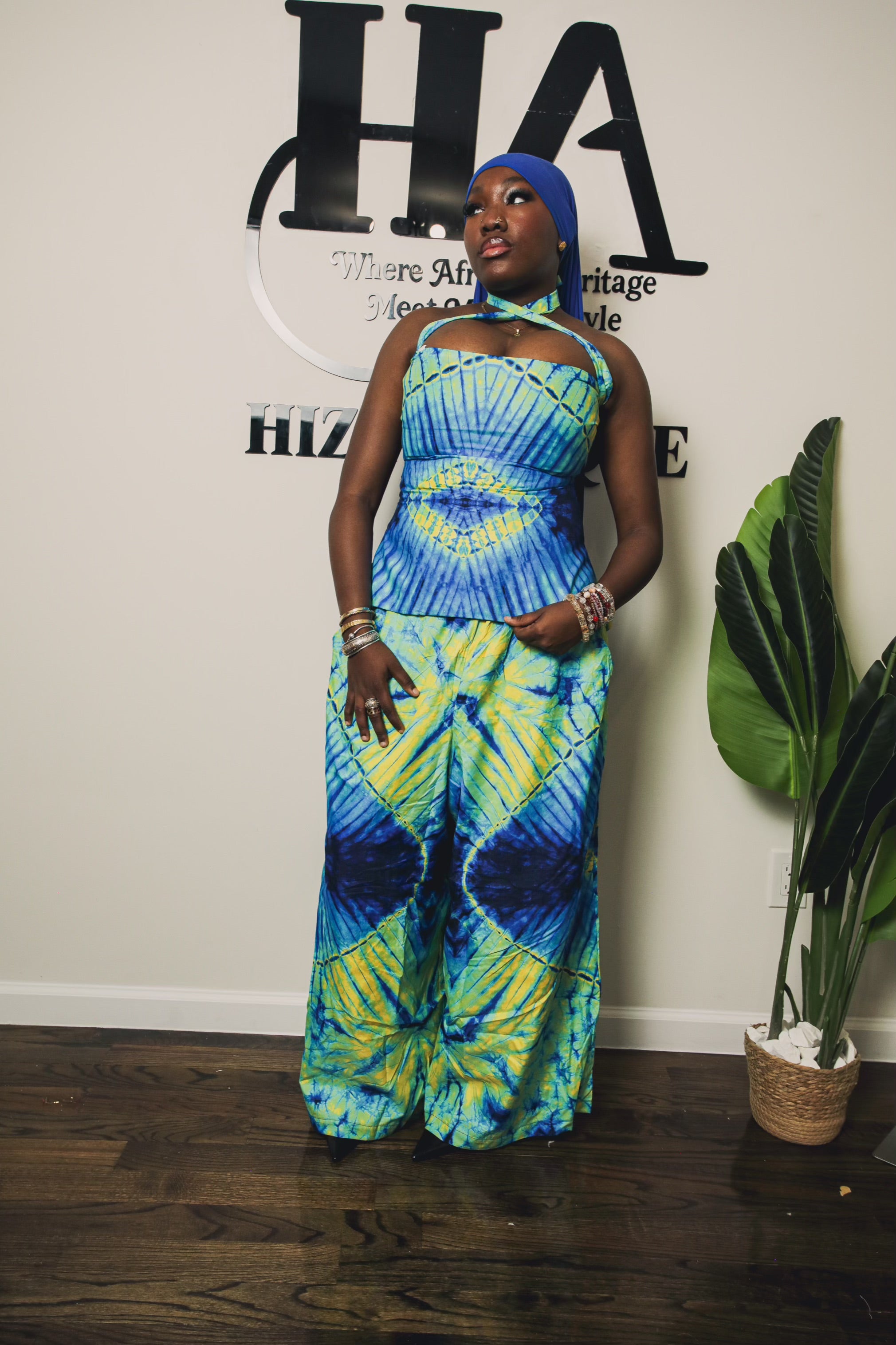 Tasha up and down adire