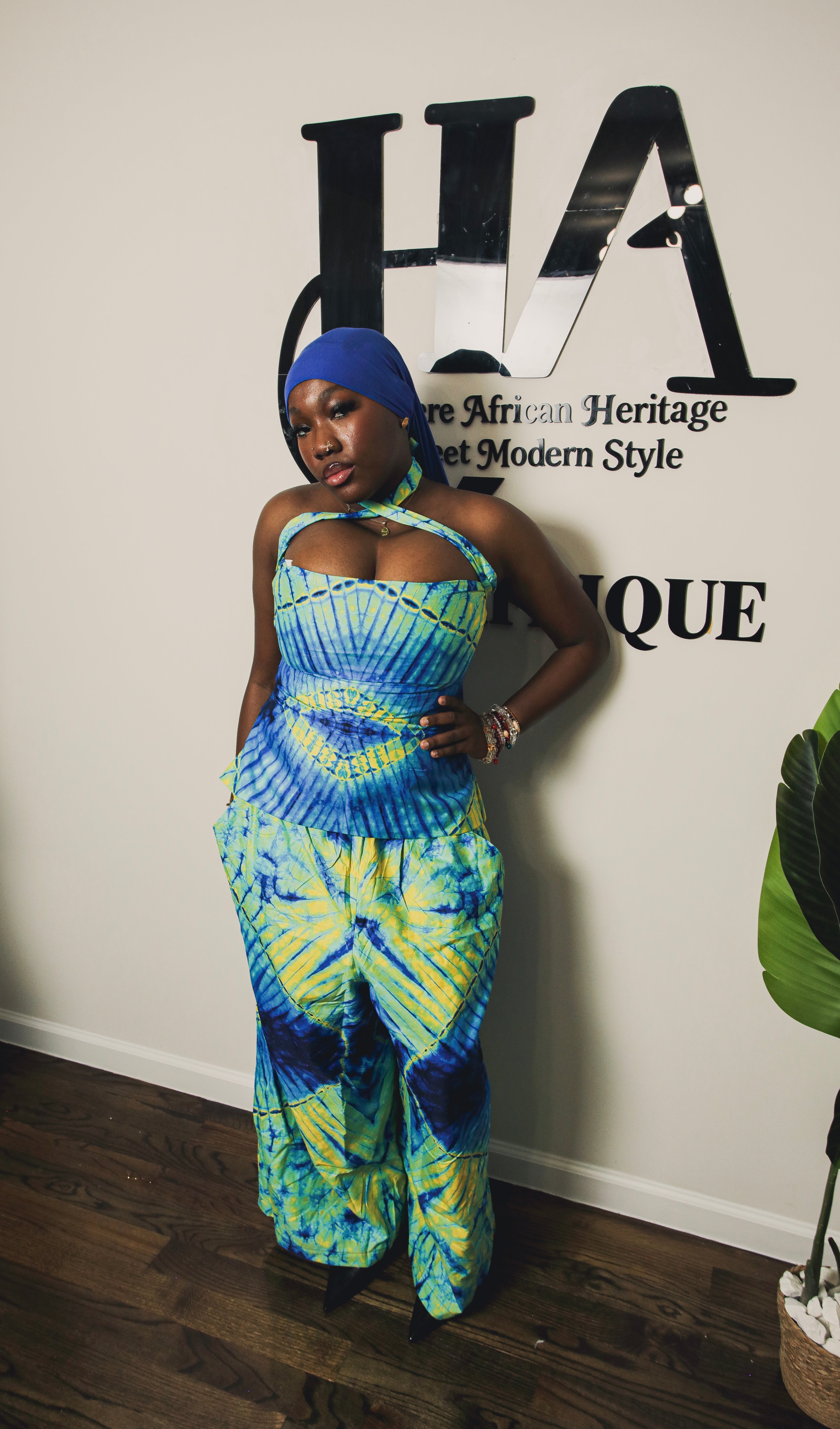 Tasha up and down adire