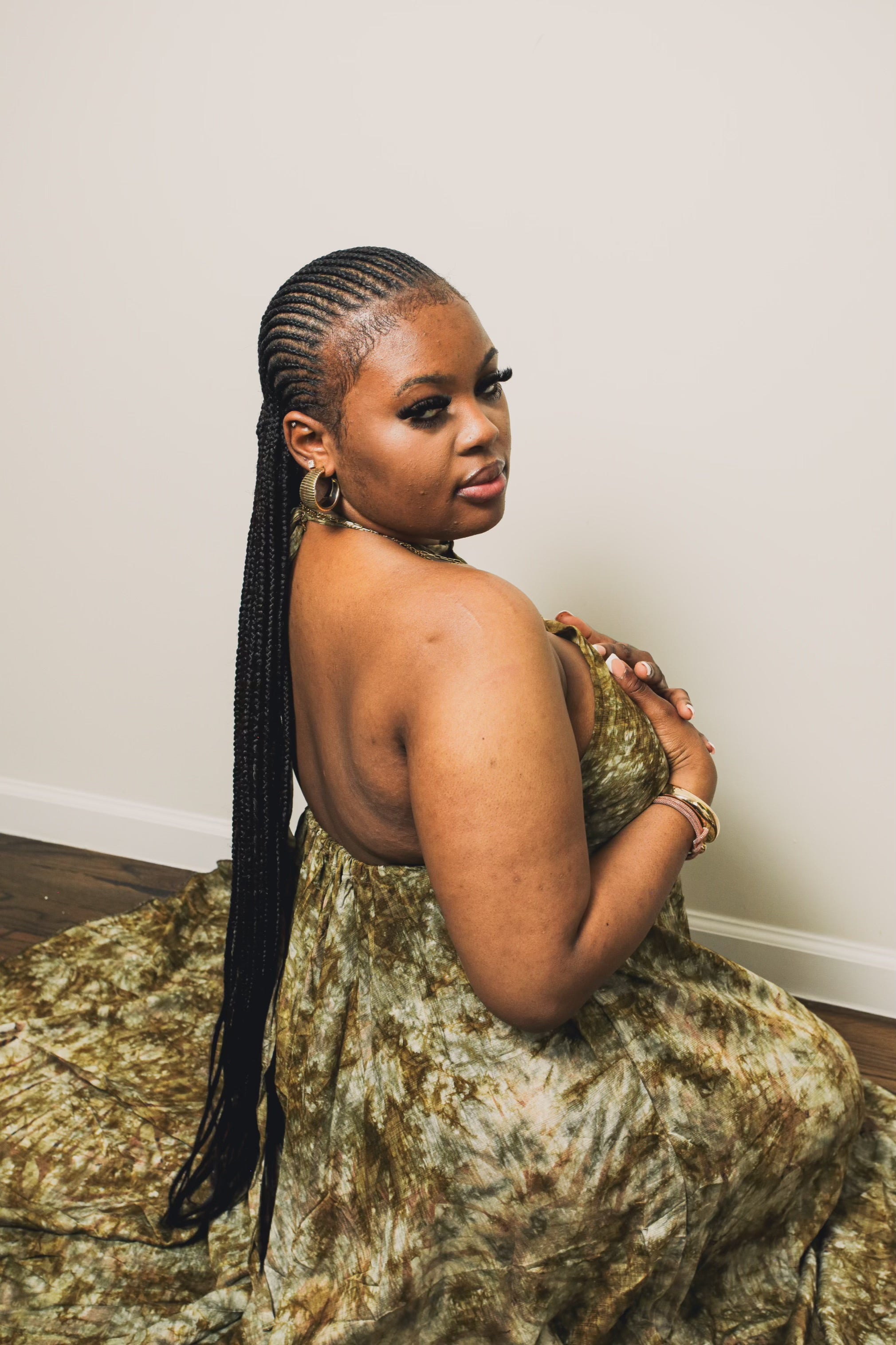 Bella backless gown crepe adire